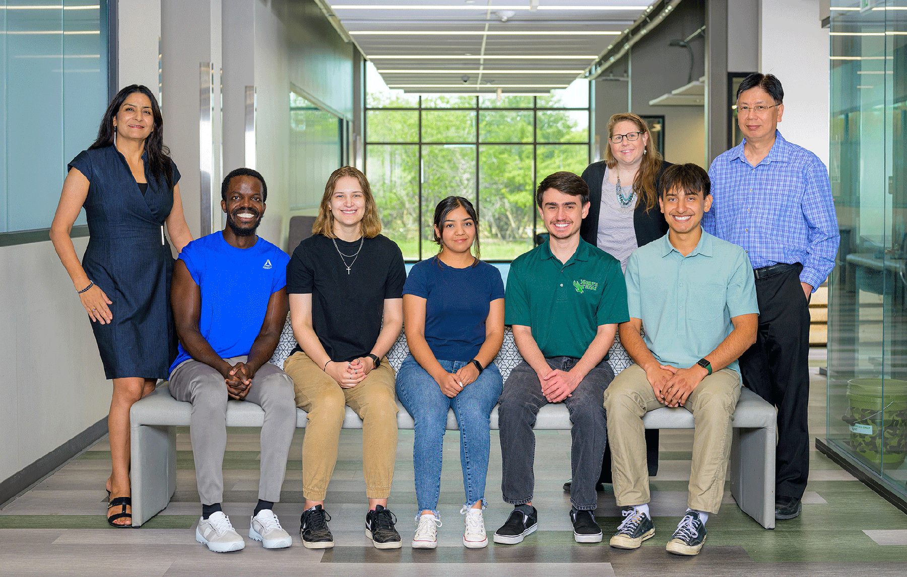 unt faculty, staff. students 